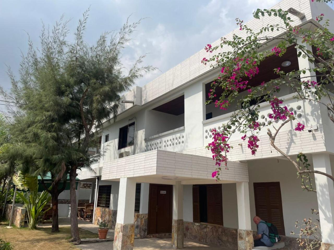 Omanye Lodge 아크라 외부 사진